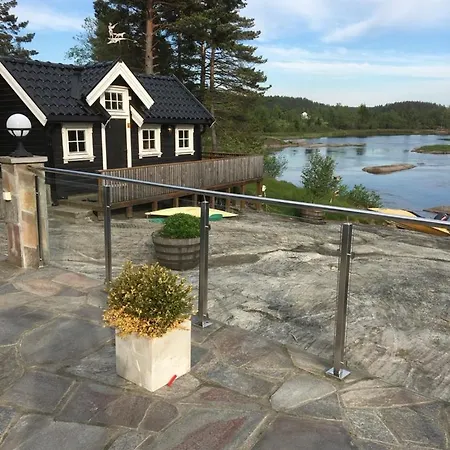 Bjorneboestova Lodge